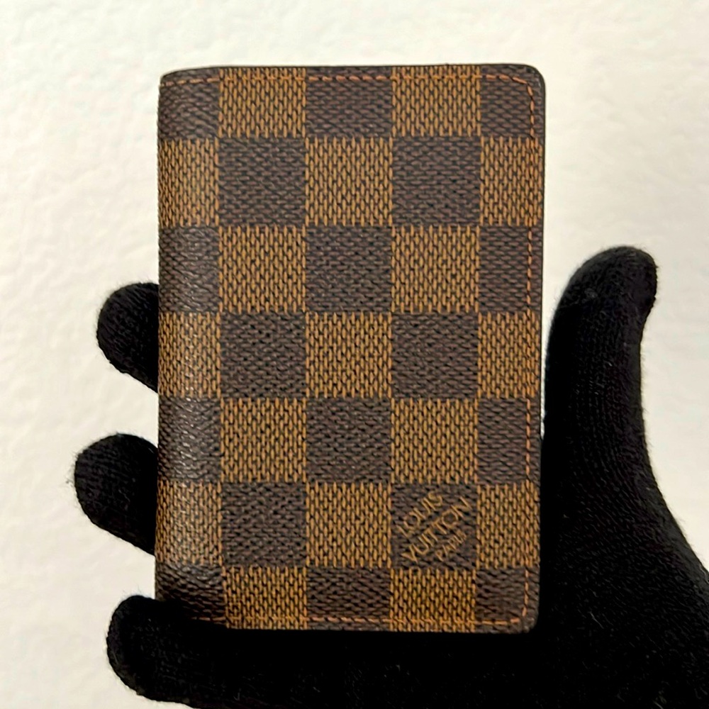 Authentic Preloved Louis Vuitton Unisex Business Monogram Card Holder Wallet - Picture 3 of 8